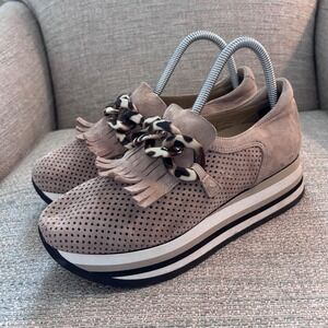 Softwaves Womens Taupe Suede Perforated Kiltie Chain Platform Loafers Size 36.5